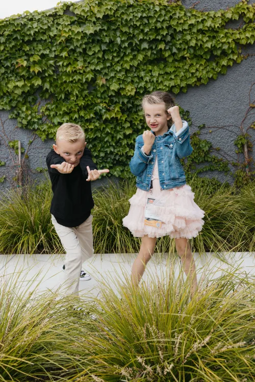 Asher & Ellamay